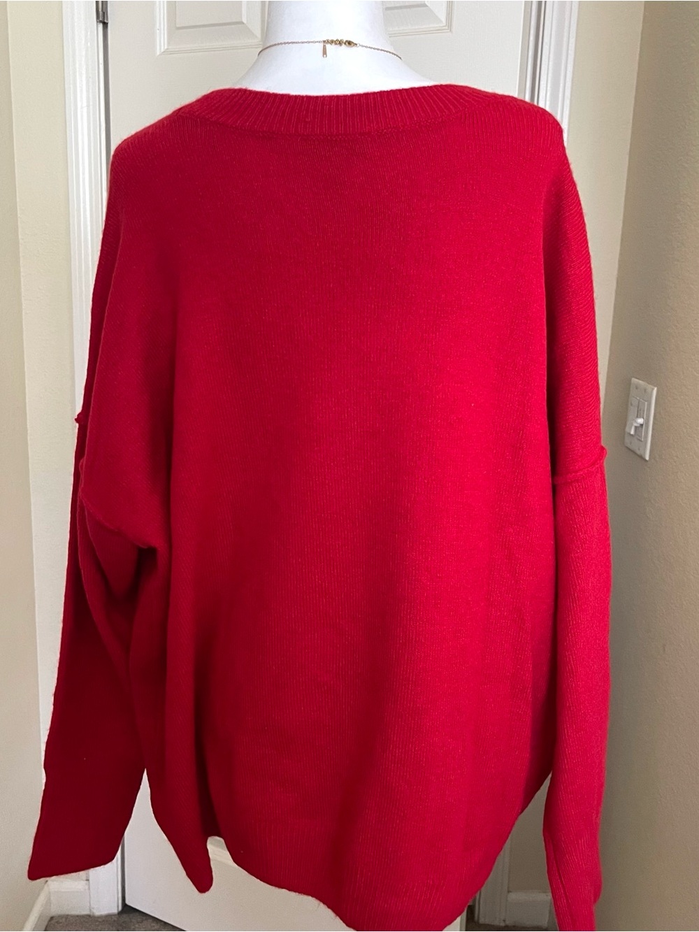 Vince Camuto Red Knit Sweater with Pearl Heart-shaped Embellishments | Size XL - Picture 4 of 8